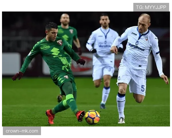 都灵中场表现稳健，展现出色组织能力助力球队重返胜利轨道